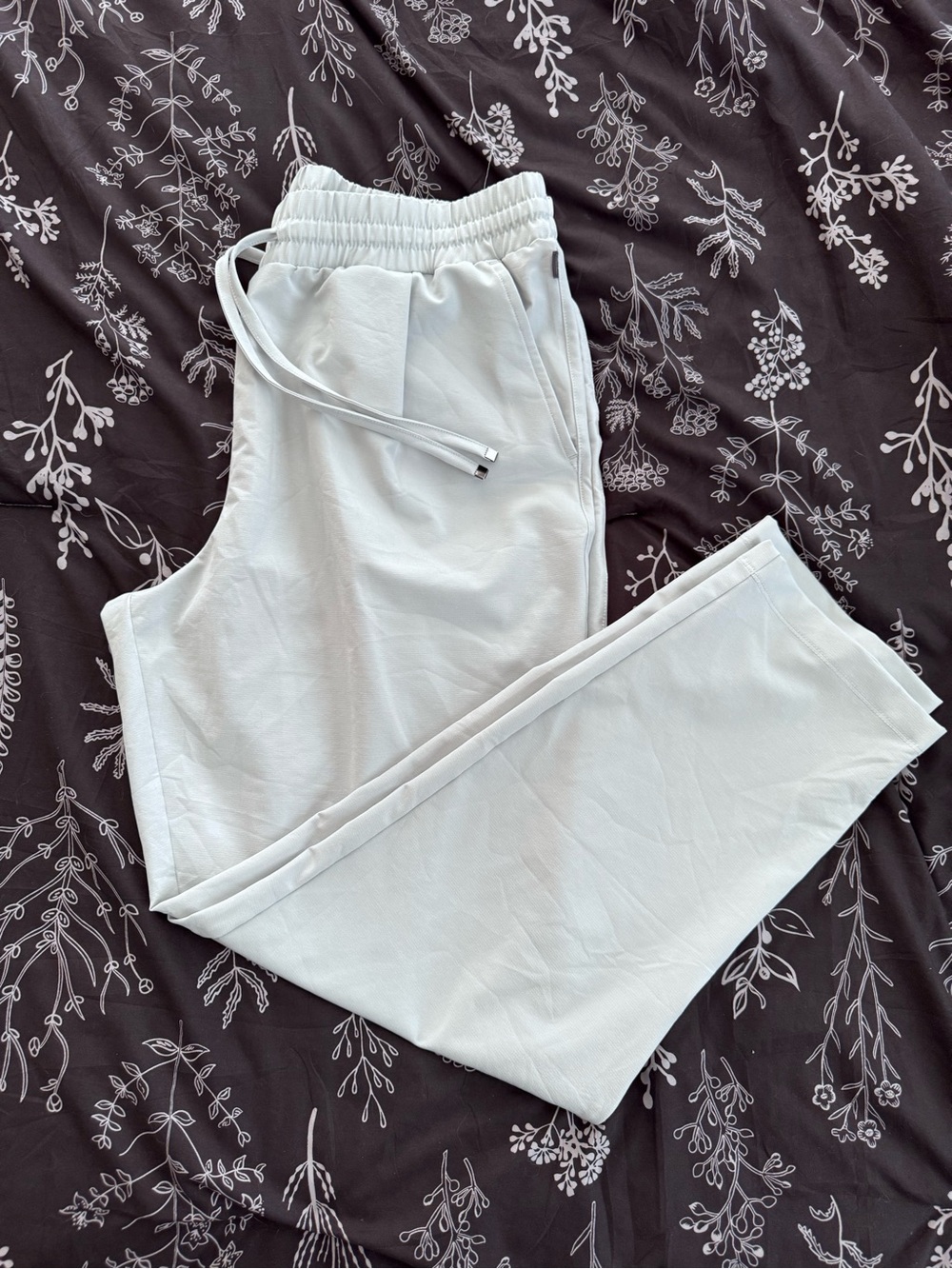 Mondetta Women’s Joggers size Large